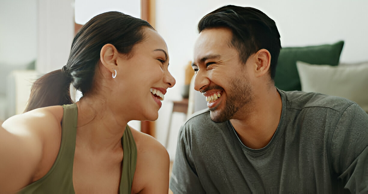 ইন্দো-ব্রাজিলিয়ান প্রেমের গল্প: #LikeeCouple সাহনিল ও স্যাম, যাঁরা মিলেনিয়ালদের জন্য নতুন প্রেমের অনুপ্রেরণা